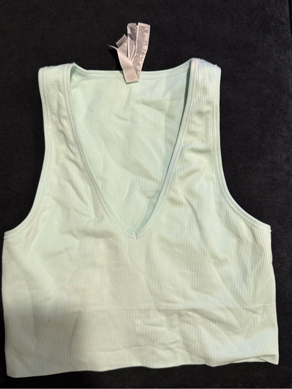 Athleta Ribbed V-Neck Crop Tank Top - Mint Green